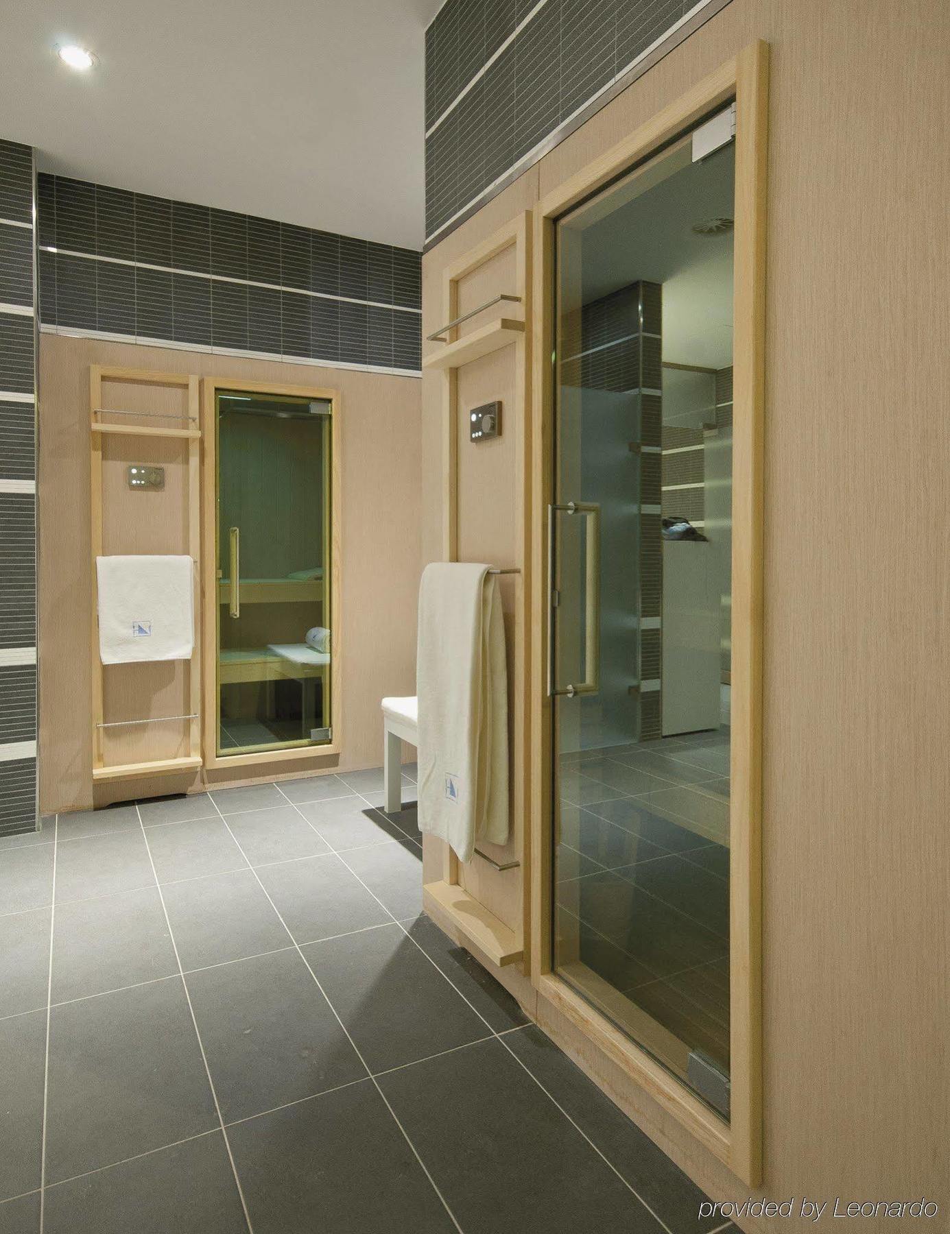 Eurostars Book Hotel 4*